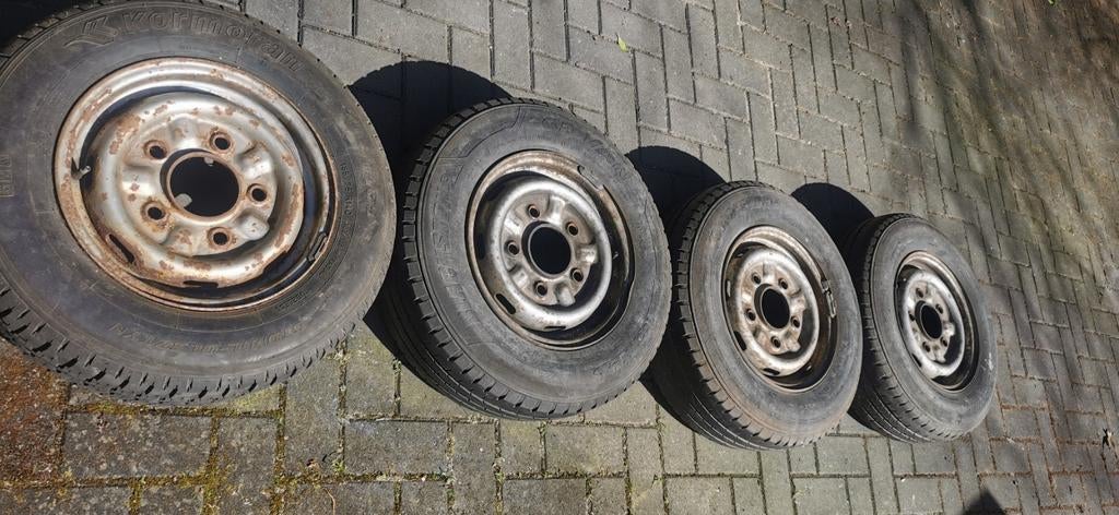 Velgen van volkswagen LT28 met oude banden., Auto-onderdelen, Ophalen, 14 inch, Gebruikt, 185 mm