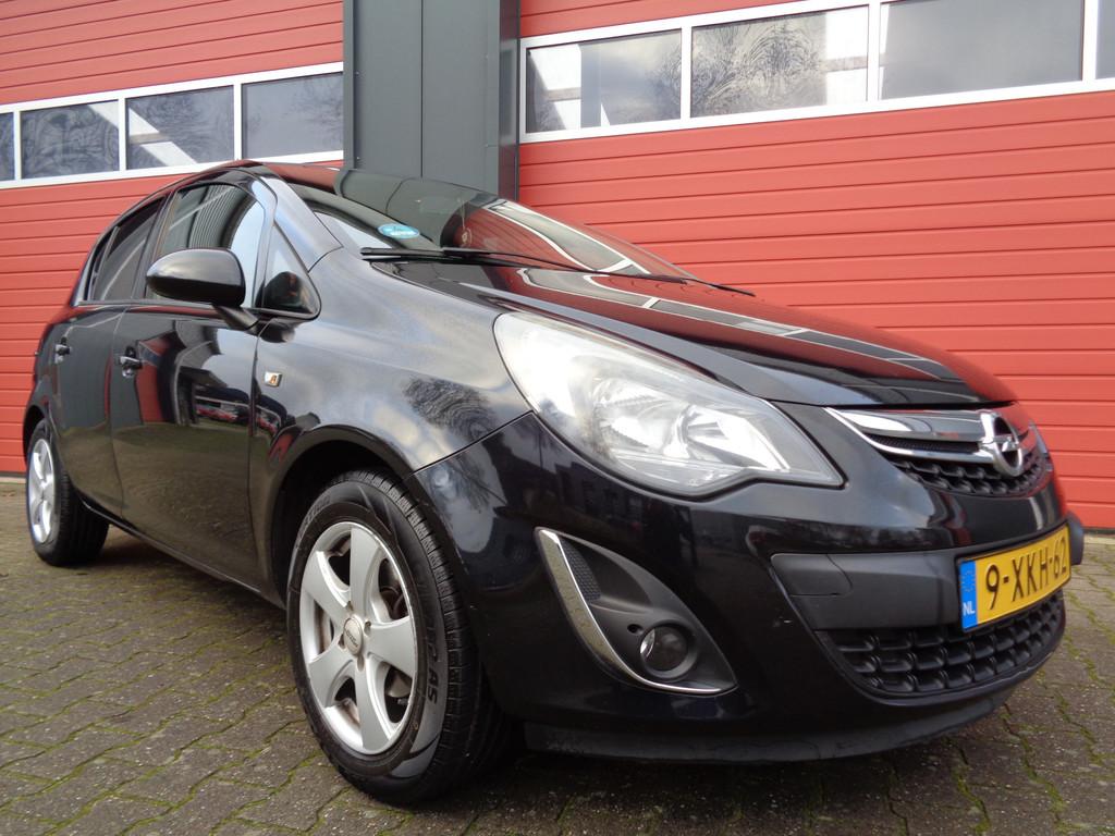 Opel Corsa 1.2-16V BlitZ 86PK Airco Cruise Navi LMV Half-Lee, Voorwielaandrijving, Euro 5, Gebruikt, 750 kg