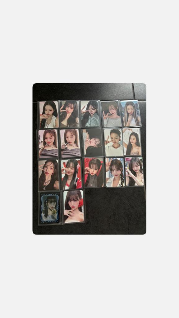 Wonyoung IVE Album Photocards pc’s, Ophalen of Verzenden, Zo goed als nieuw, Foto of Kaart