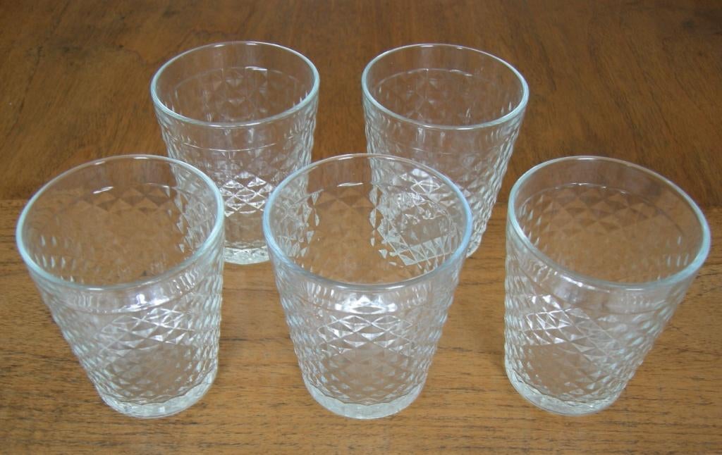 Set van 5 waterglazen whiskyglazen laag model en ruit motief, Glas of Glazen, Ophalen of Verzenden, Effen, Glas