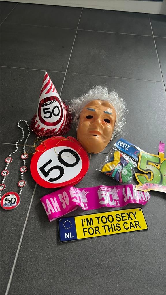 Masker, hoedje en versiering Sarah, Ophalen of Verzenden, Gebruikt, Versiering, Abraham of Sarah