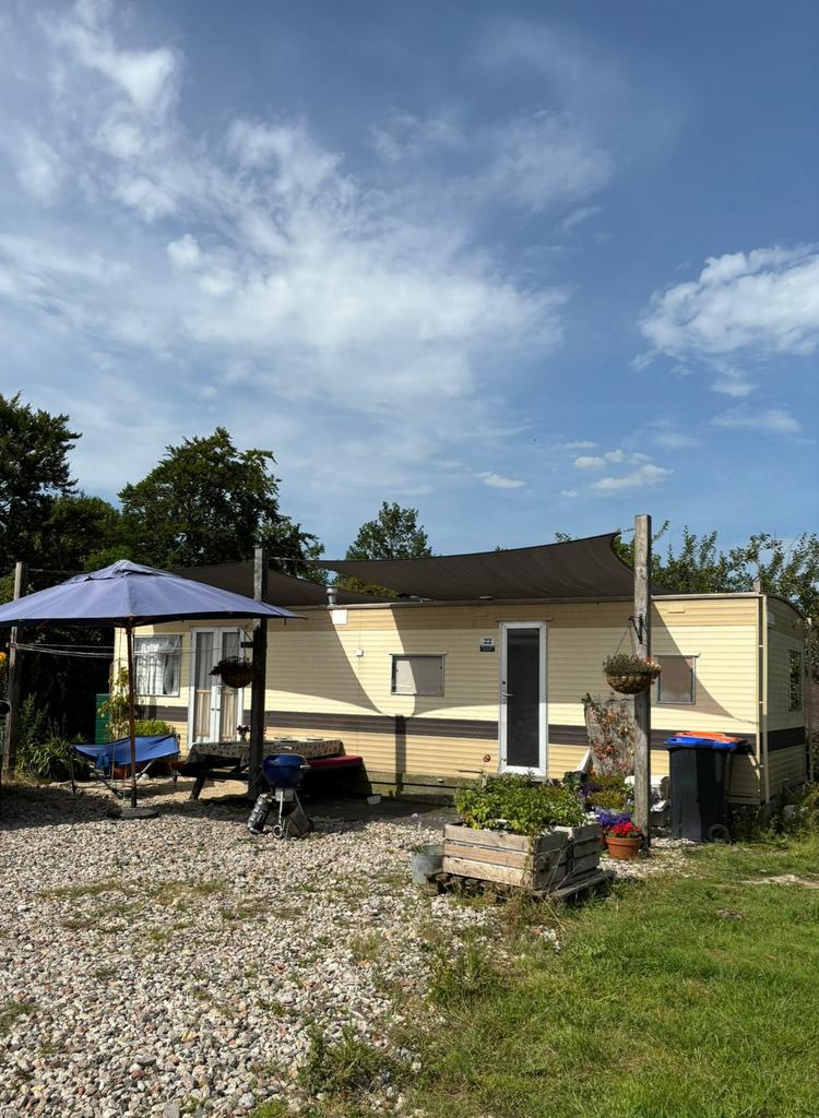 Volledig gerenoveerde elektrische stacaravan/chalet, Caravans en Kamperen, Stacaravans, Ophalen