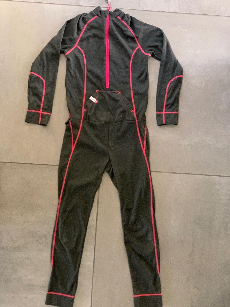 Thermo pak maat 140, Ophalen of Verzenden, Zo goed als nieuw, Jongen of Meisje, Nacht- of Onderkleding