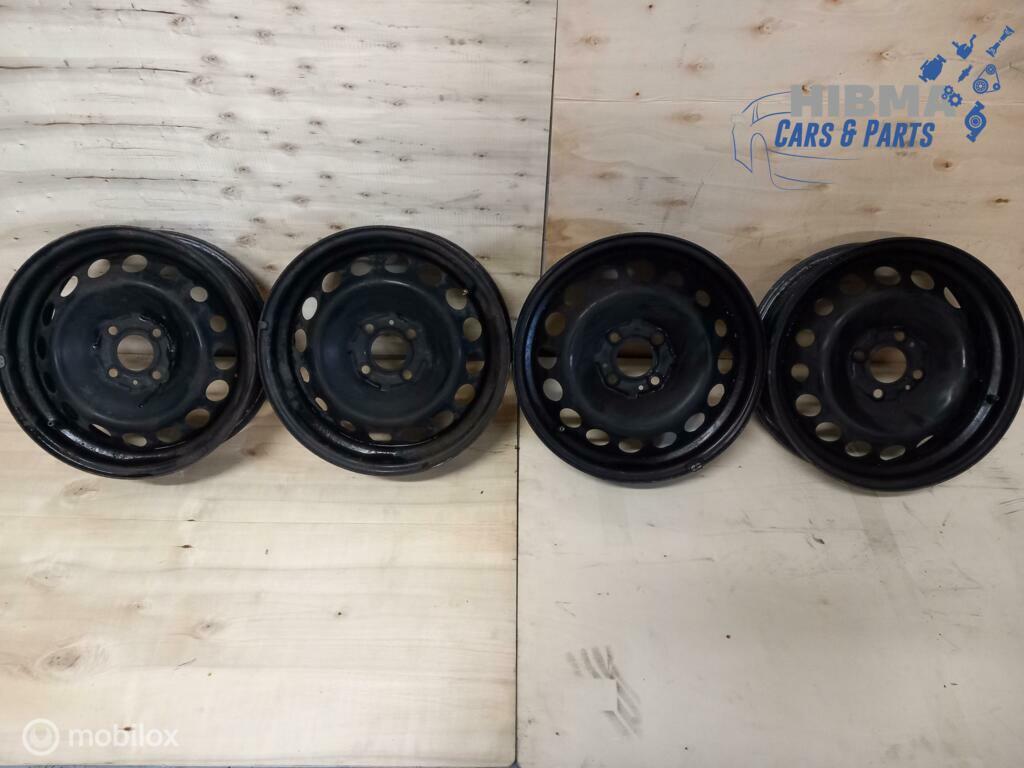 Renault Twingo III Set Stalen Velgen 403000862R 2016 - 2023, Ophalen of Verzenden, Gebruikt