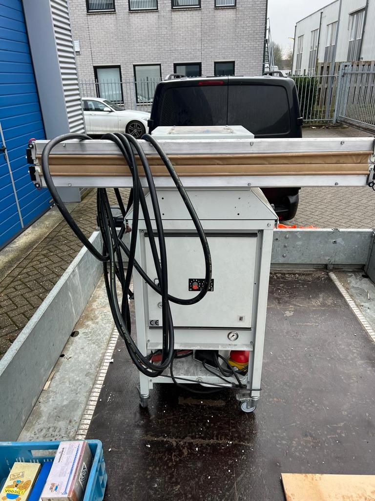 Sealmachine, Ophalen