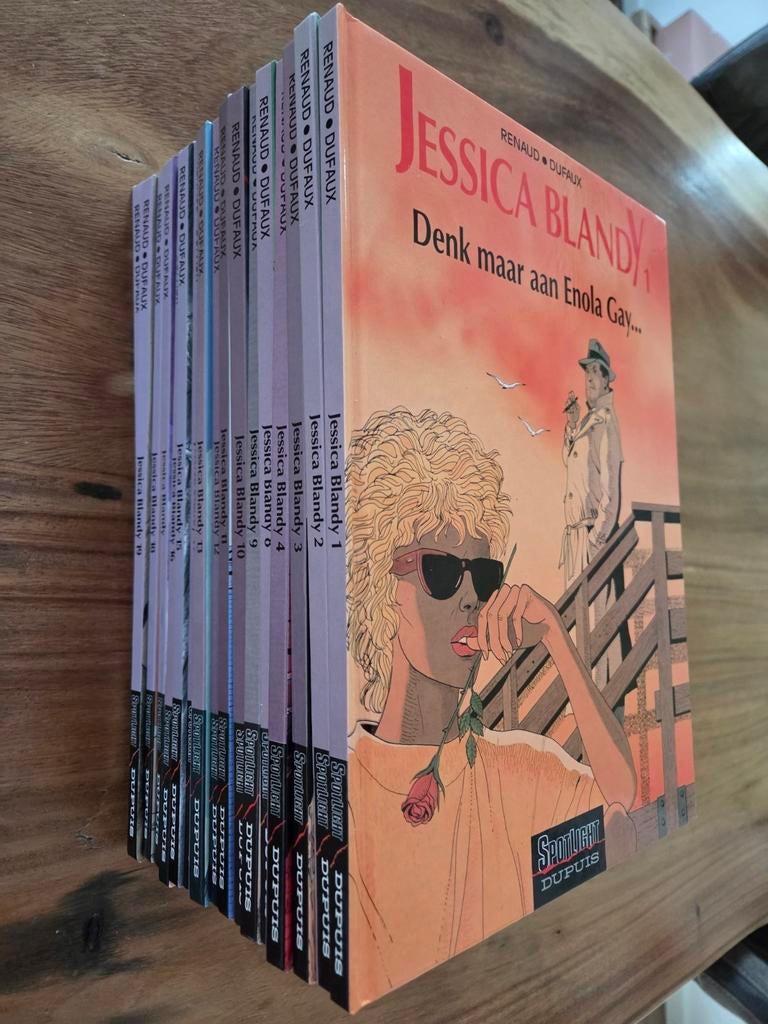 Jessica Blandy  HARDCOVER ALBUMS, Ophalen of Verzenden, Zo goed als nieuw