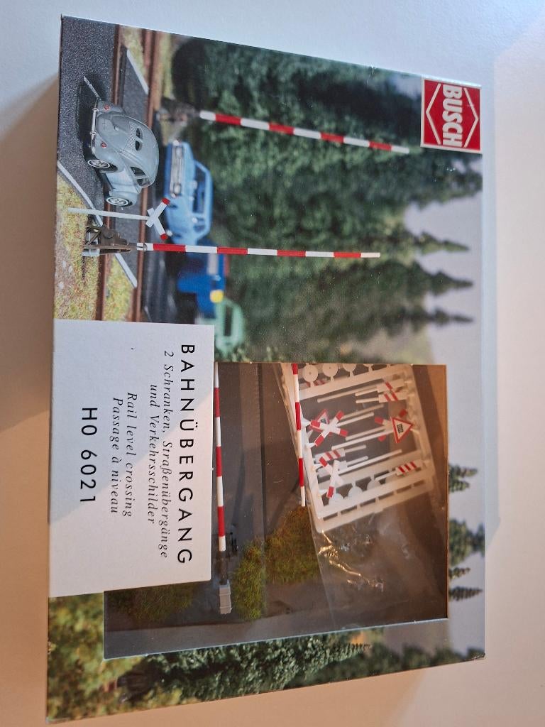 busch bahnubergang 6021, Overige merken, Gelijkstroom of Wisselstroom, Brug, Tunnel of Gebouw, Nieuw