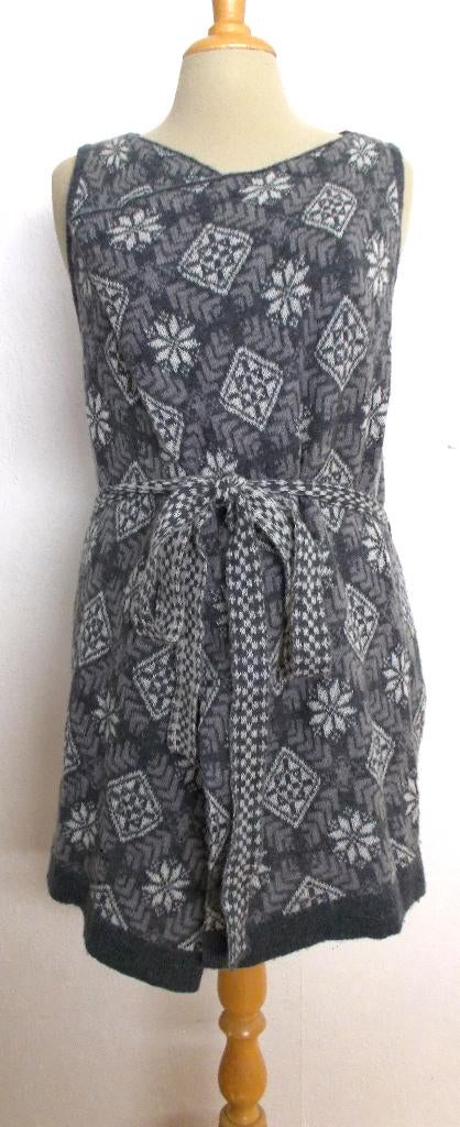 Apart grijs wol mix Noors/folklore wikkel vest! M, Kleding | Dames, Truien en Vesten, Verzenden, Zo goed als nieuw, Maat 38/40 (M)