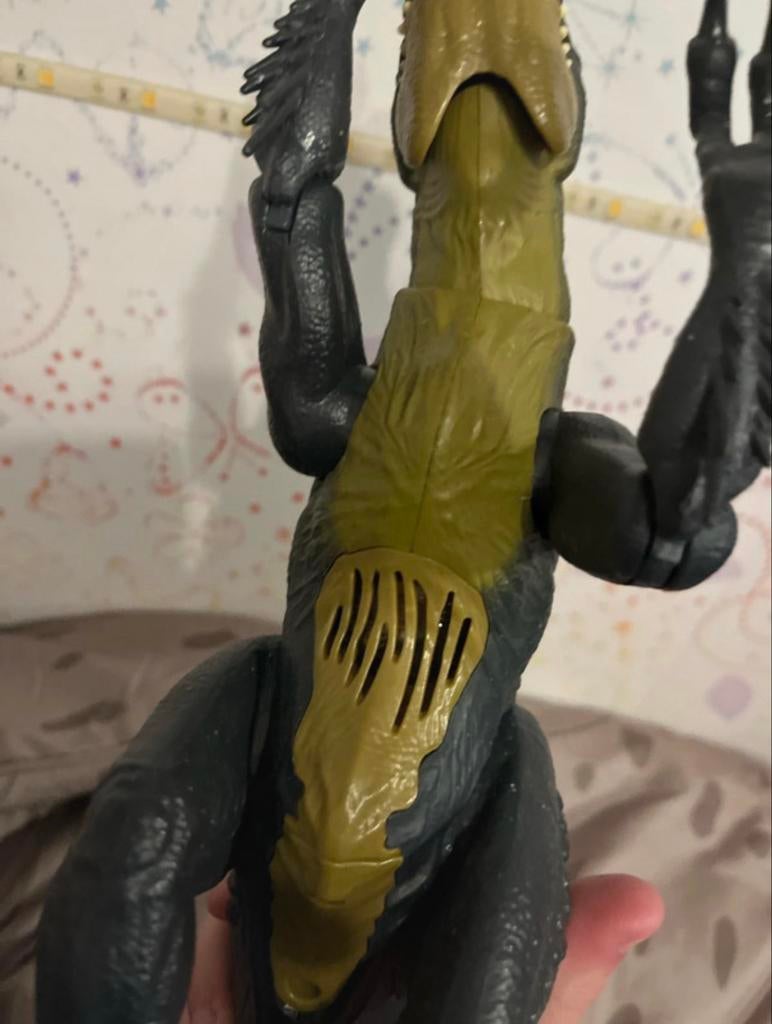 Jurassic World Scorpius Rex Limited Edition, Ophalen of Verzenden, Zo goed als nieuw