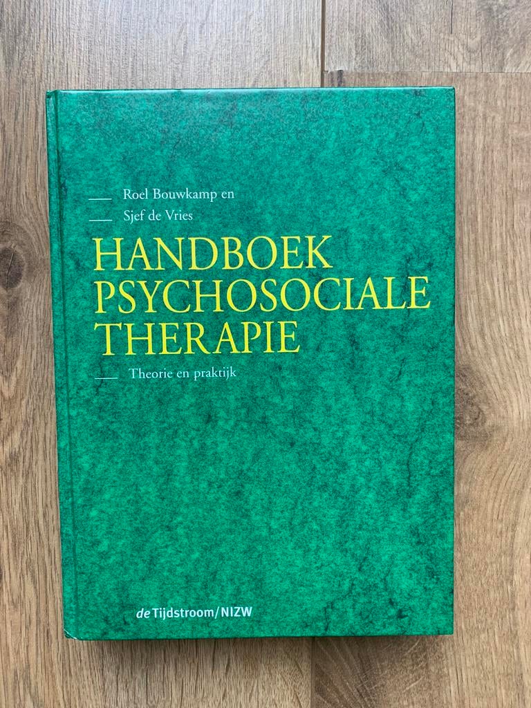 Handboek Psychosociale Therapie - Bouwkamp & de Vries, Ophalen of Verzenden, Gelezen, Klinische psychologie