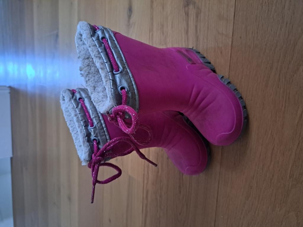 Sneeuwlaarzen snowboots 24, Ophalen of Verzenden, Zo goed als nieuw, Meisje, Laarzen