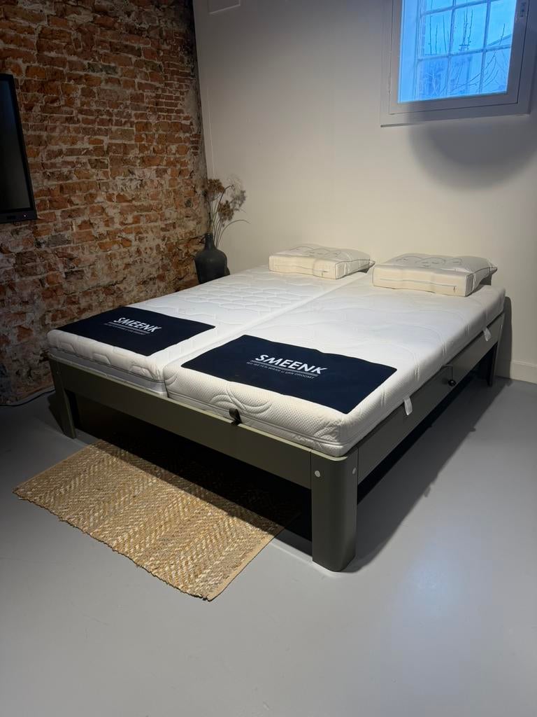 Auping Auronde 2000 Taupe + Nieuwe matrassen! KOOPJE!, Huis en Inrichting, Slaapkamer | Bedden, Tweepersoons, Ophalen of Verzenden
