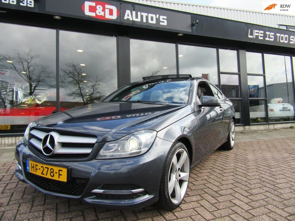Mercedes-Benz C-klasse Coupé 200 AUT PANO LEDER 2013, Euro 5, Achterwielaandrijving, 4 cilinders, 4 stoelen