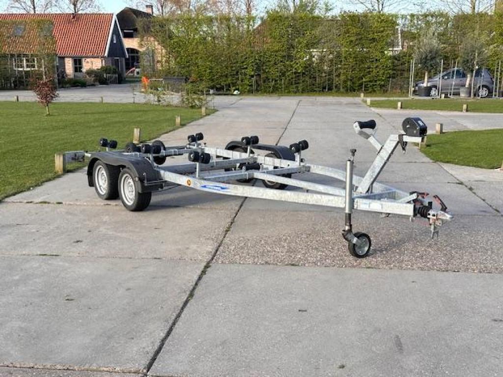 Freewheel Boottrailer TOPSTAAT 480 cm x 235 cm aanhangwagen, Gebruikt
