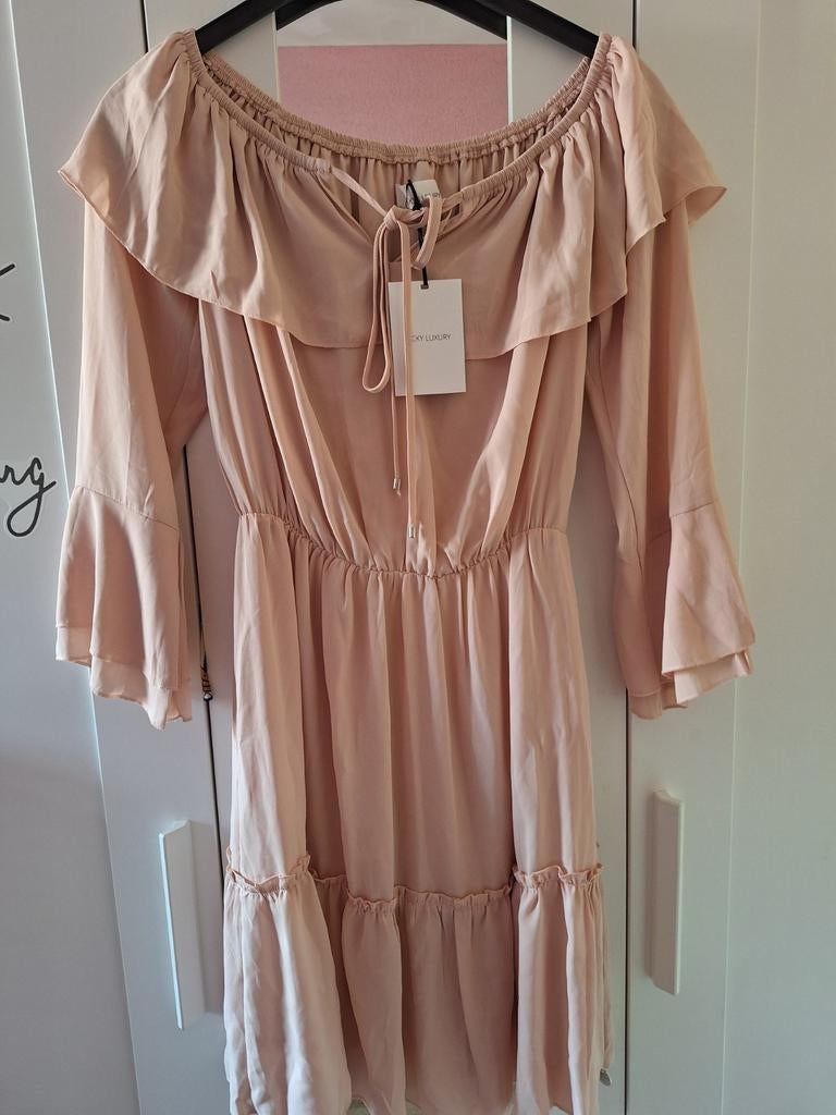 Jacky Luxury jurk maat M, Maat 38/40 (M), Beige, Nieuw, Ophalen of Verzenden