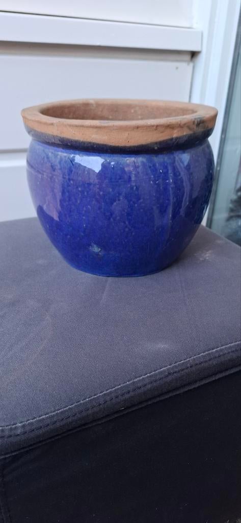 Blauw geglazuurde aardewerk bloempot, Ophalen, Rond, Zo goed als nieuw, Minder dan 40 cm