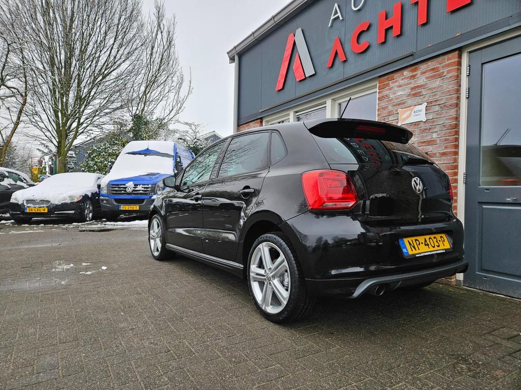 Volkswagen Polo 1.0 TSI Highline R-Line! LED! Carplay! Navig, Voorwielaandrijving, Euro 6, Zwart, Bedrijf