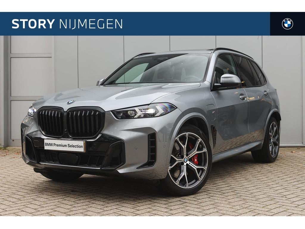 BMW X5 xDrive50e High Executive M Sport Automaat / Panoramad, 12 maanden, Gebruikt, 2395 kg, 489 pk