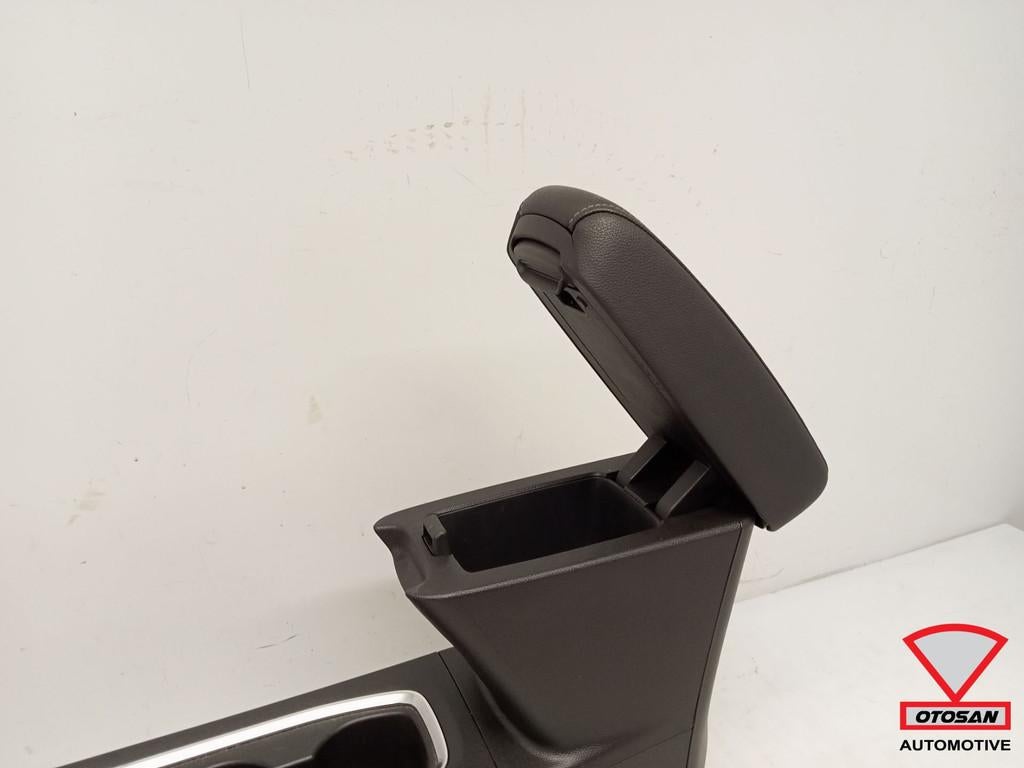 Opel Corsa F 2019+ Leder Leer Armsteun Origineel!, Gebruikt, Opel Automobile GmbH, Ophalen of Verzenden, Kontakt@opel-infoservice.de