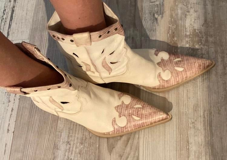 Cowboylaarsecht leer!!, Wit, Lage of Enkellaarzen, Ophalen of Verzenden, Gedragen