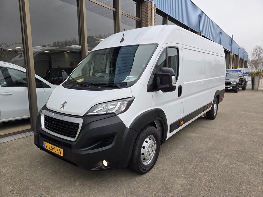 Peugeot Boxer 2.2 BlueHDI 140Pk L4H2 Airco Navi PDC Cruise c, Auto's, Voorwielaandrijving, Stof, Gebruikt, 4 cilinders