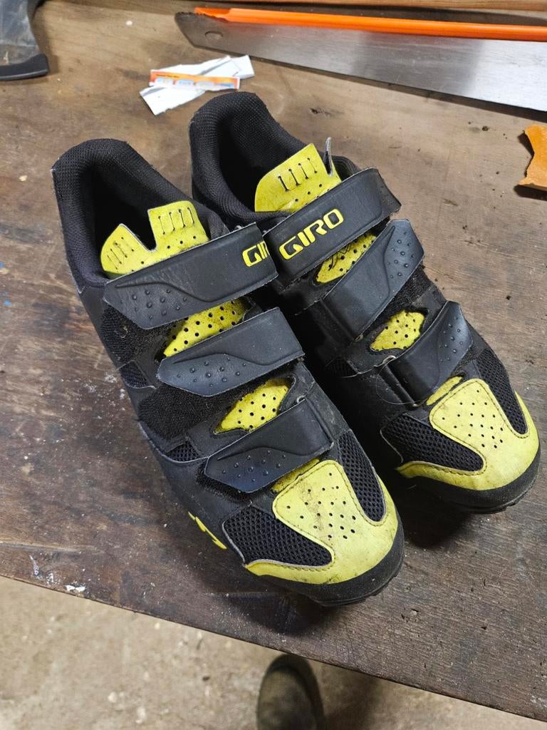 Giro MTB schoenen, Fietsen en Brommers, Fietsaccessoires | Fietskleding, Gebruikt, Schoenen, Overige maten, Ophalen of Verzenden