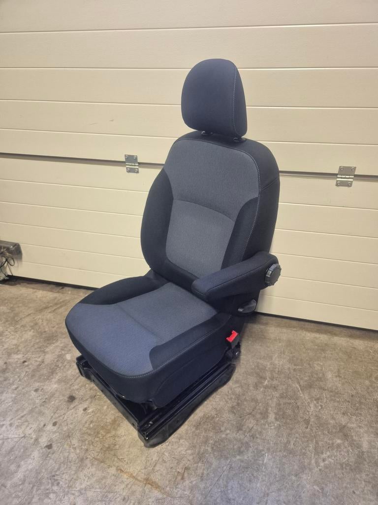 OPEL VIVARO - RENAULT TRAFIC COMFORT BIJRIJDERSSTOEL - STOEL, Ophalen, Renault