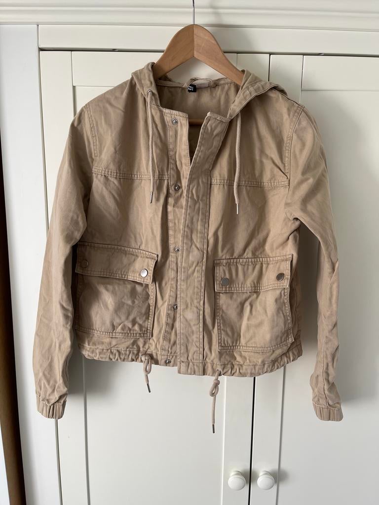 Jasje merk Divided maat XS, Kleding | Dames, Ophalen, Gedragen, Maat 34 (XS) of kleiner, Beige