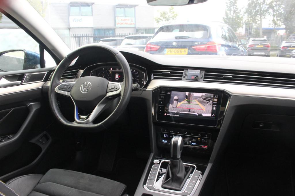 Volkswagen Passat Variant 1.4 TSI GTE Business | Trekhaak |, Adaptive Cruise Control, 77 km/l, Gebruikt, Zwart