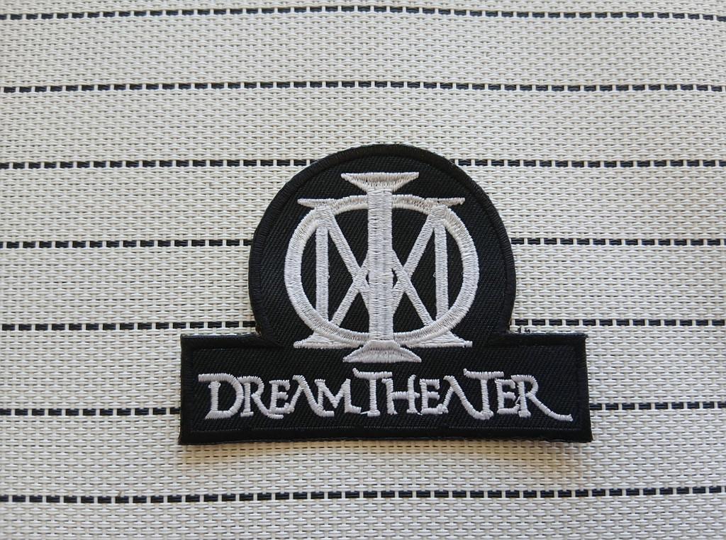 Dream Theater shaped logo patch 13 metal, Verzenden, Nieuw, Kleding