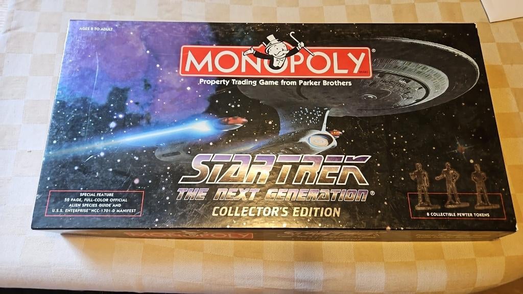 bordspel inhoud seal Monopoly Star Trek Next Generation, Vijf spelers of meer, Ophalen of Verzenden, Zo goed als nieuw, Monopoly