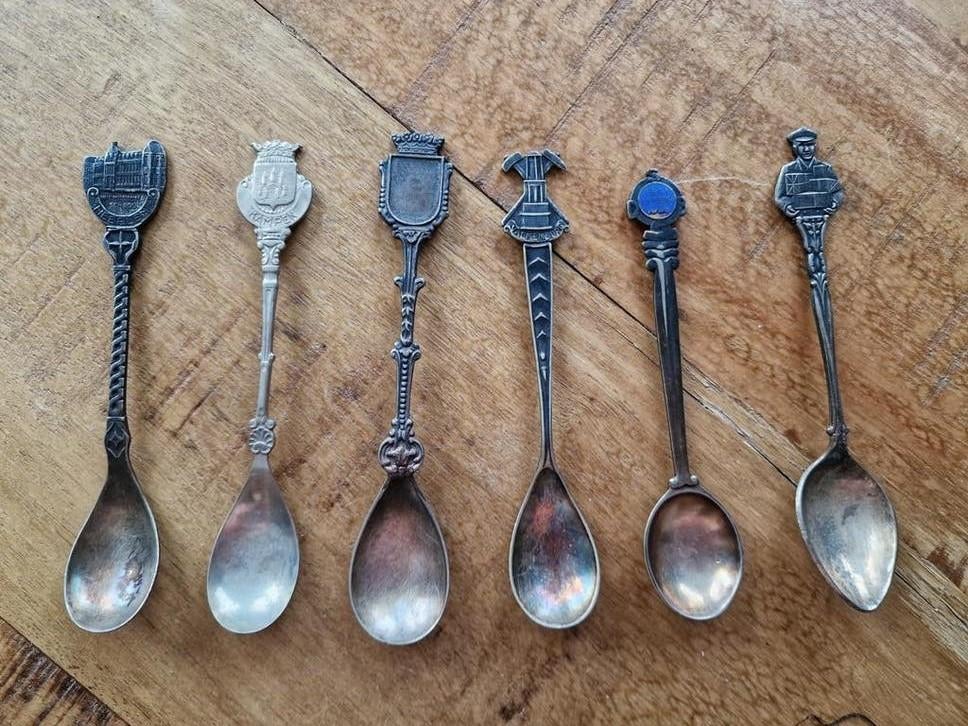 Set van zes souvenir lepels., Ophalen of Verzenden