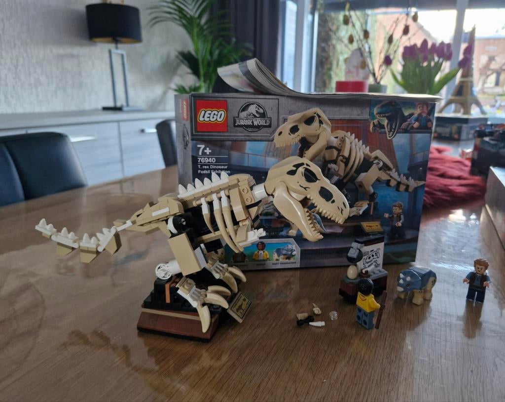 LEGO Jurassic World T-Rex Fossiel Tentoonstelling 76940, Ophalen of Verzenden, Zo goed als nieuw
