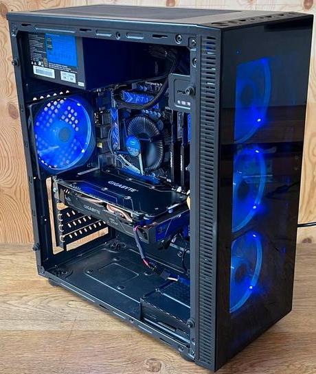 Game PC i7 / 16GB / RX 480 8GB / 600GB SSD / Windows 11, Ophalen, Gebruikt, Virtual Reality, SSD