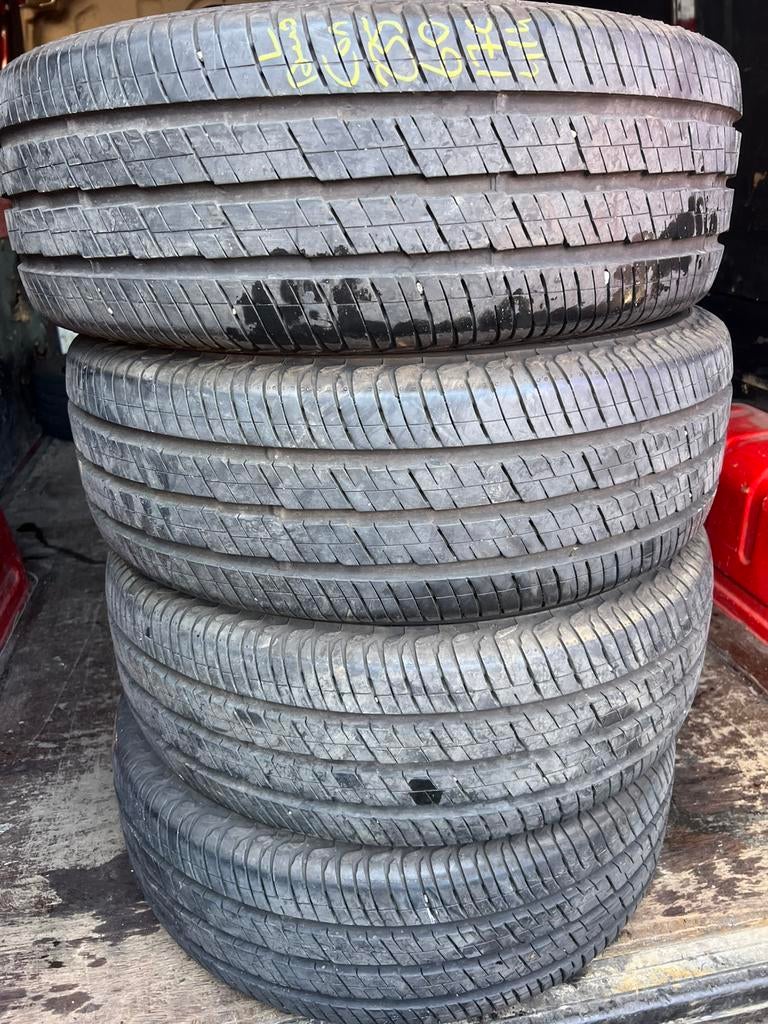 Continental Demo Bus Banden 7/8mm 235/60/17C, Ophalen, Bestelwagen, 17 inch, 235 mm