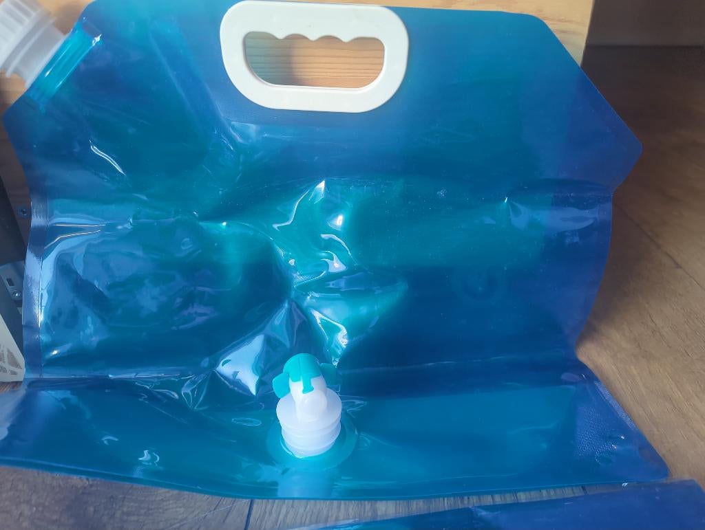 Waterzak met kraantje, Ophalen of Verzenden, Zo goed als nieuw