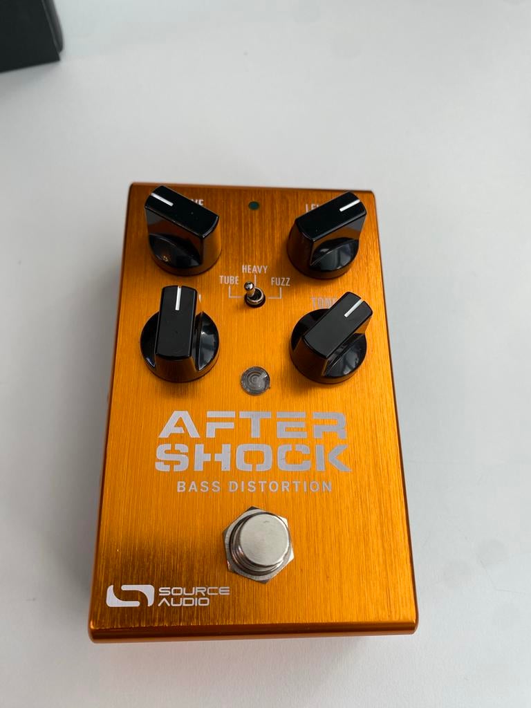 Source Audio Aftershock Bass Distortion, Ophalen of Verzenden, Gebruikt, Distortion, Overdrive of Fuzz