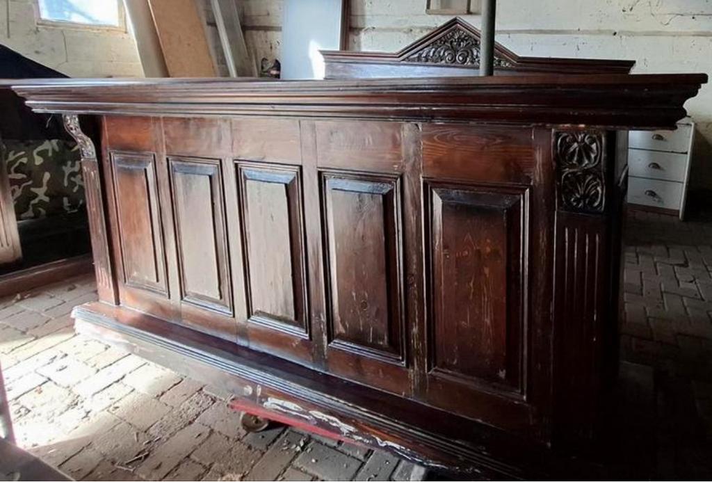 Prachtige en complete houten bar met bijpassende achterkast, Ophalen, Gebruikt