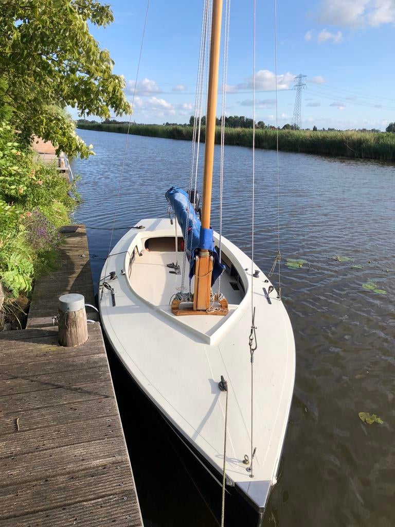Nette Polyvalk met motor - Klaar om te varen!, Watersport en Boten, Ophalen, Gebruikt, Polyvalk, 3 tot 6 meter
