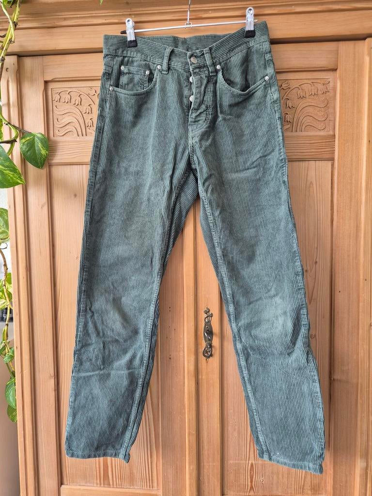 Carhartt broek corduroy groen maat 28, Overige kleuren, Carhartt, W32 (confectie 46) of kleiner, Ophalen of Verzenden