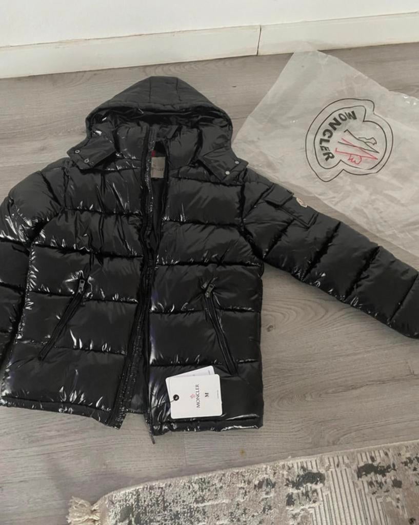 Moncler Maya Pufferjas - Nieuw!, Kleding | Heren, Ophalen of Verzenden, Zo goed als nieuw, Maat 48/50 (M), Zwart