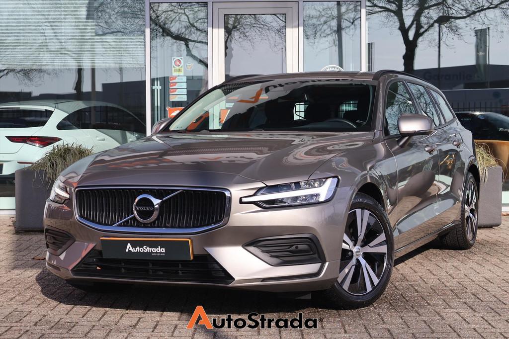 Volvo V60 B3 Momentum 163pk | ACC | Climate | Navigatie | Ca, Automaat, Stof, 4 cilinders, 1969 cc