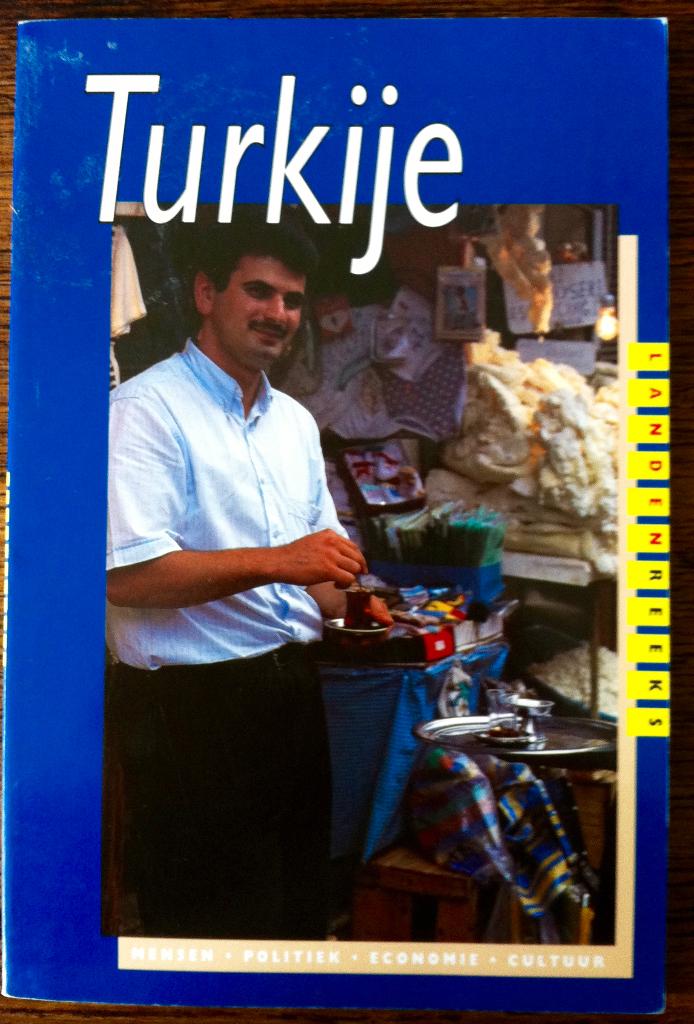 Turkije - Thijl Sunier, Ophalen of Verzenden, Beta, Zo goed als nieuw, HBO