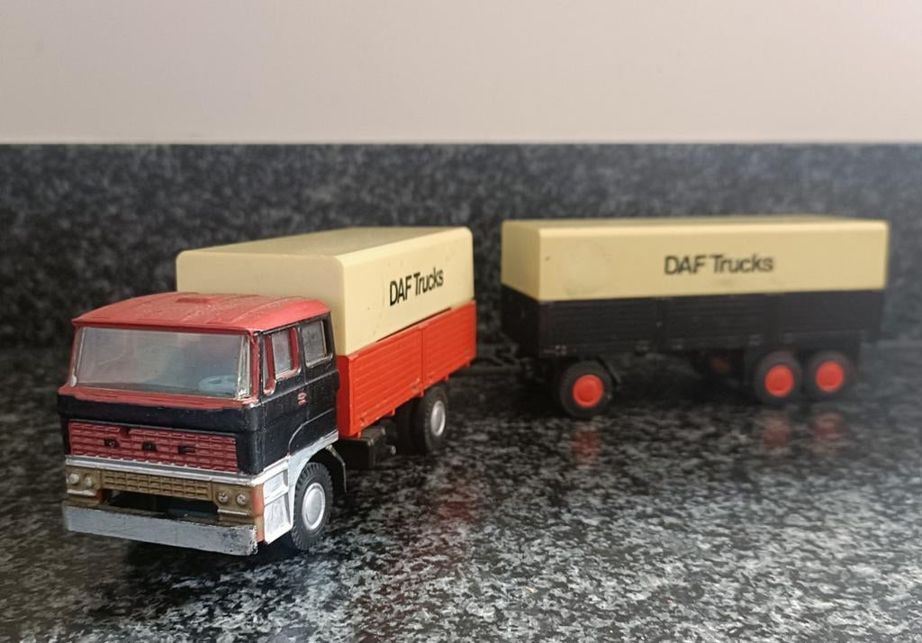 DAF 2800 (?) schaalmodel Lion Toys, Ophalen of Verzenden, Gebruikt, Bus of Vrachtwagen, Lion Toys