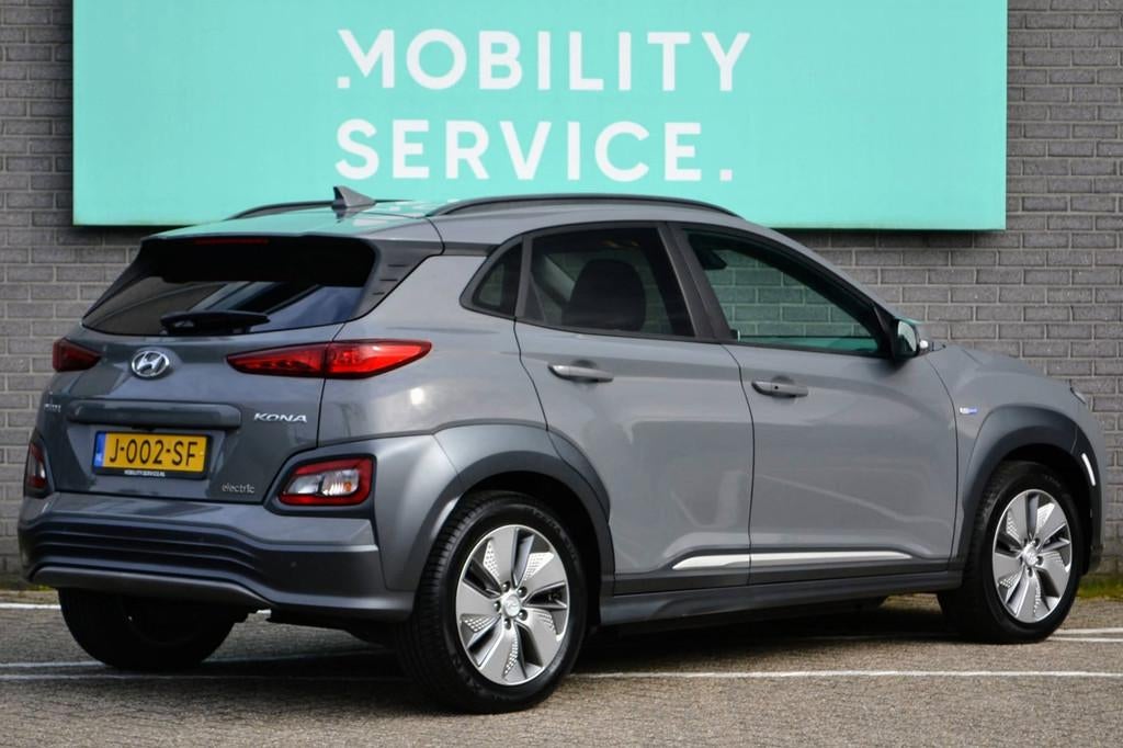 Hyundai Kona EV Premium 64 kWh SOH 95% CarPlay Leder HUD, Gebruikt, Adaptive Cruise Control, 174 min, 1066 min