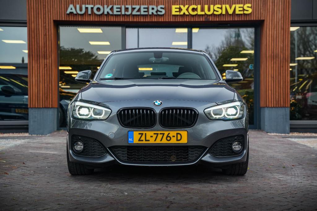 BMW 1-serie 125i Edition M Sport Shadow High Executive, 1998 cc, Achterwielaandrijving, Gebruikt, 4 cilinders