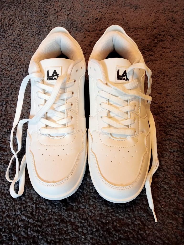 LA Gear sneakers wit NIEUW mt 40, Ophalen of Verzenden, Nieuw, Wit, Sneakers of Gympen