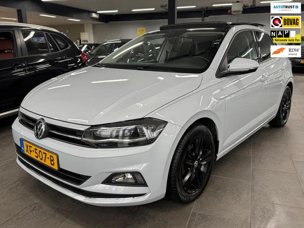 Volkswagen Polo 1.0 TSI Highline pano led xenon clima CarPla, Auto's, Voorwielaandrijving, Stof, Euro 6, Wit