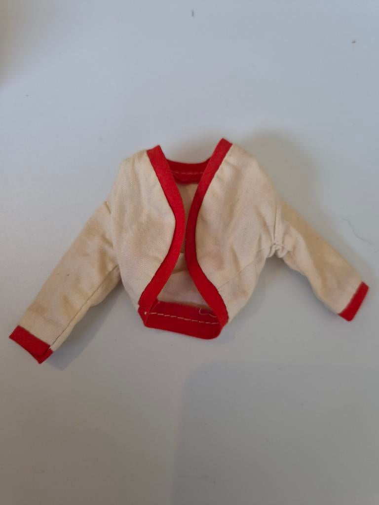 Nr 90 Vestje Barbie Hong Kong, Verzamelen, Poppen, Ophalen of Verzenden, Gebruikt