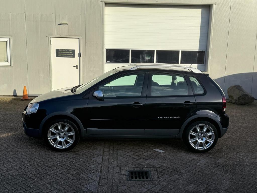 Volkswagen Polo 1.4-16V Cross AUTOMAAT!, 4 cilinders, Zwart, Origineel Nederlands, Bedrijf
